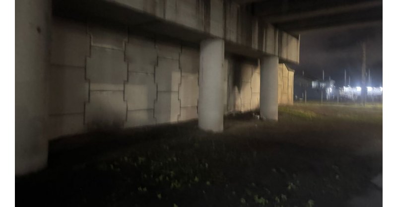  Imbituba / Briga entre pessoas em situação de rua termina com cabana incendiada na cidade