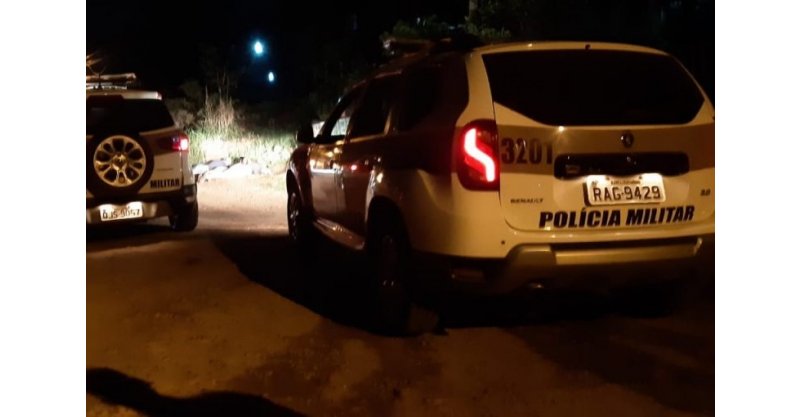   Laguna / Homem é preso em flagrante após cometer dois assaltos consecutivos na noite deste sábado, em um posto e em um mercado