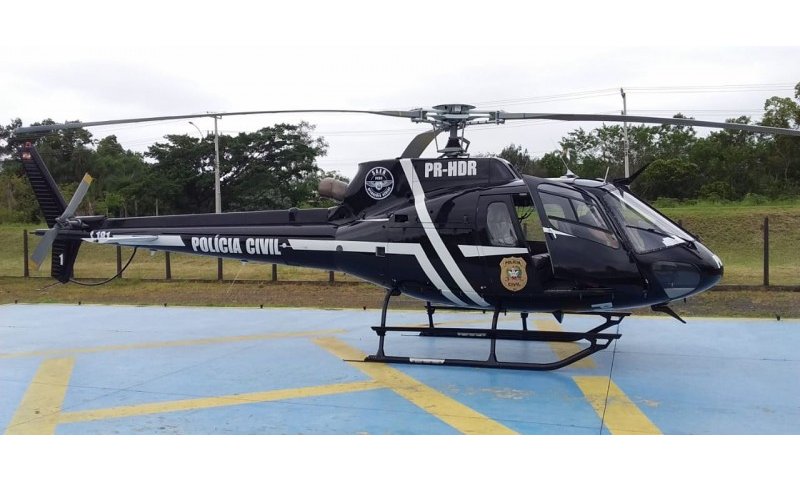  Paulo Lopes / homem morre ao perder controle de carro, bater em poste e capotar na BR-101