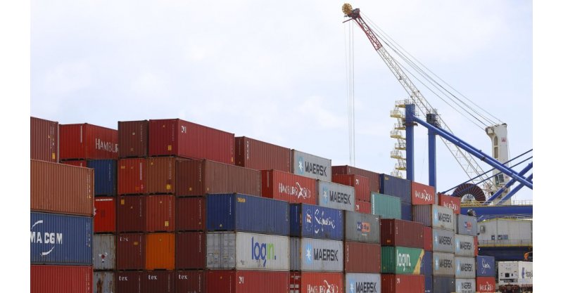Brasil mantém exportações em alta mesmo com queda de vendas para EUA em meio ao tarifaço