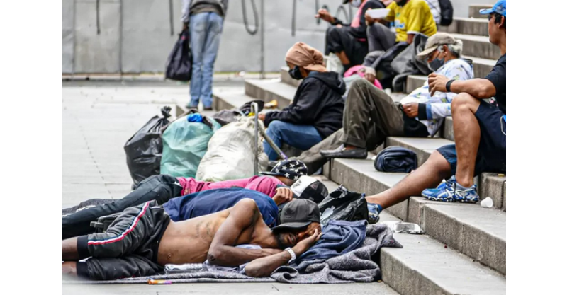 Brasil se aproxima de 390 mil pessoas em situação de rua e acende alerta social