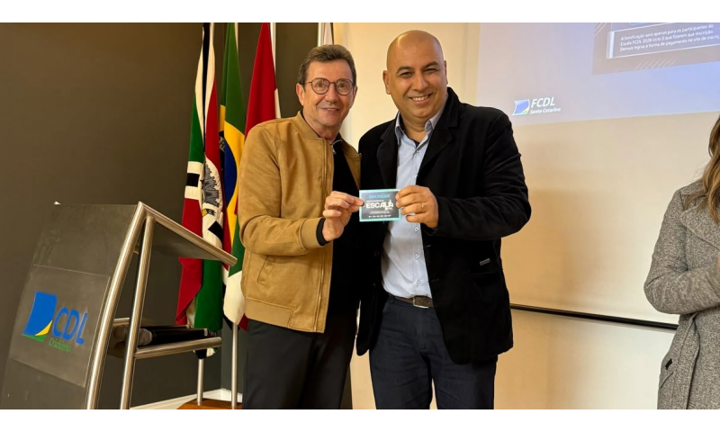 CDL Imbituba participa do Capacita FCDL e recebe reconhecimento por desempenho na Escala FCDL