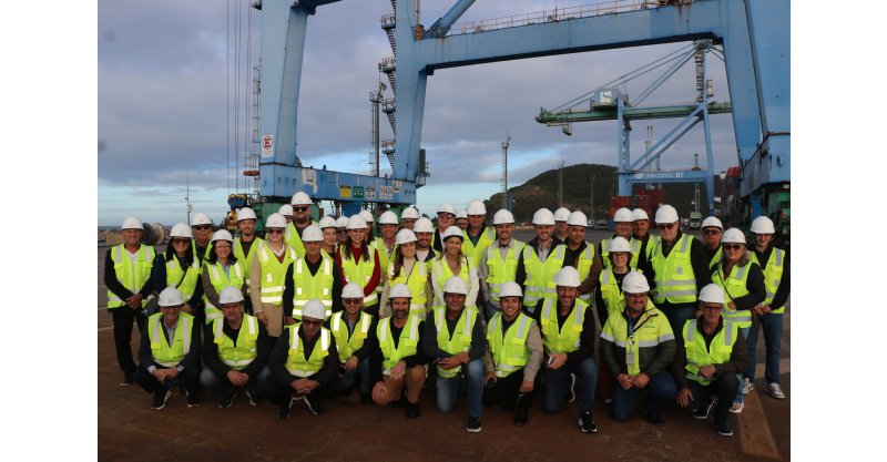 CDLs de Santa Catarina visitam Porto de Imbituba e conhecem operações portuárias
