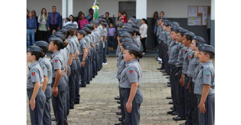 Colégios militares de SC abrem inscrições para sorteio de 309 vagas; Laguna tem destaque no processo