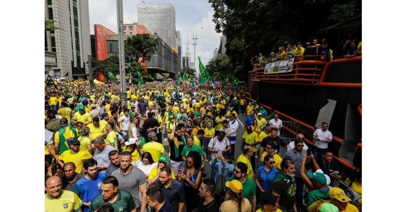 Com Jorginho Mello, Bolsonaro reúne aliados em manifestação neste domingo em SP