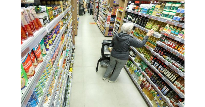 Comércio de Santa Catarina cresce 5,8% puxado por supermercados e artigos pessoais