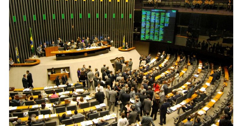 Congresso terá nova configuração em 2027: PL lidera Senado e Câmara, enquanto PT mantém segunda maior bancada