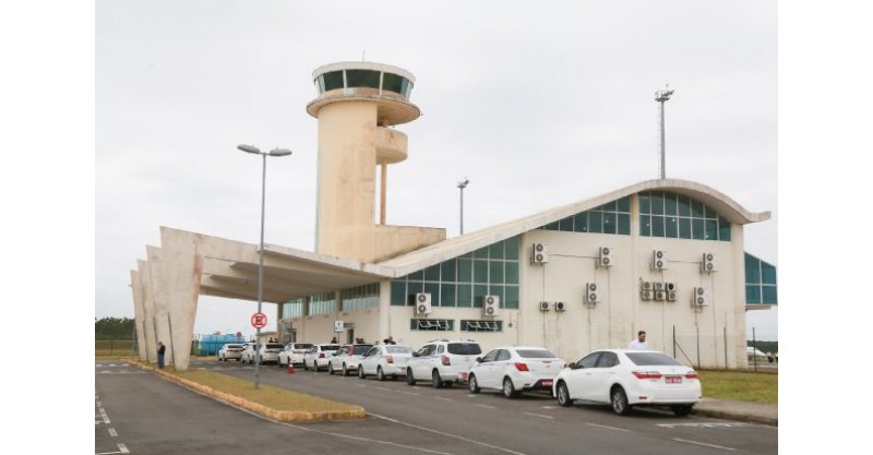 Consórcio vencedor de leilão ainda não assumiu gestão do aeroporto de Jaguaruna