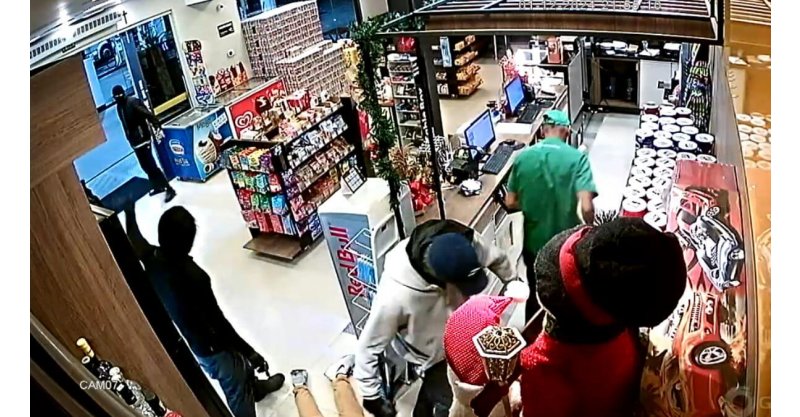 criminosos assaltam posto de gasolina na SC-401, em Florianópolis