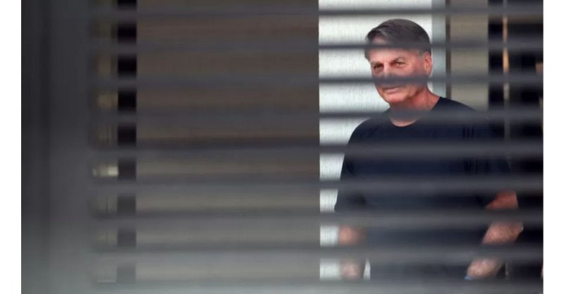 Direita no Senado e reeleição de Alcolumbre podem aliviar pena de Jair Bolsonaro