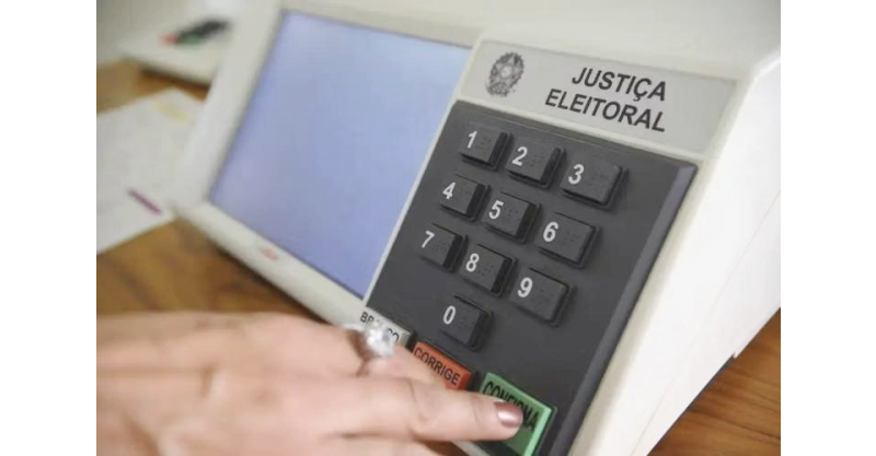 Eleições em SC têm 48 urnas substituídas durante a manhã de domingo