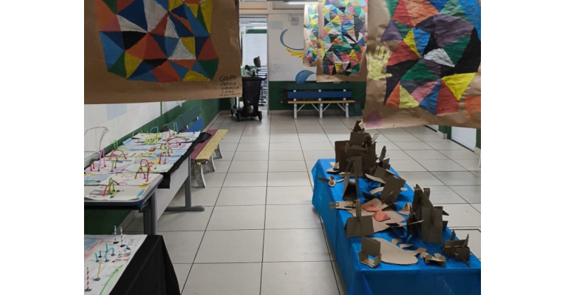 Escola José Vanderlei Mayer realiza Semana da Arte Moderna e estimula a imaginação dos alunos