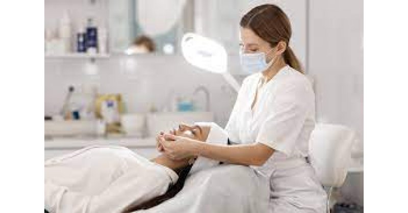 Estética em alta: crescimento no setor amplia a procura por tratamentos e profissionais de qualidade