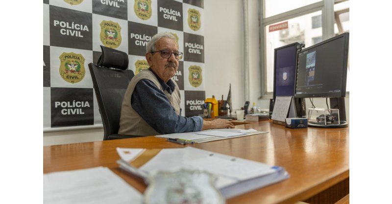 Fim de uma era: delegacia de Homicídios de Florianópolis muda comando após 17 anos
