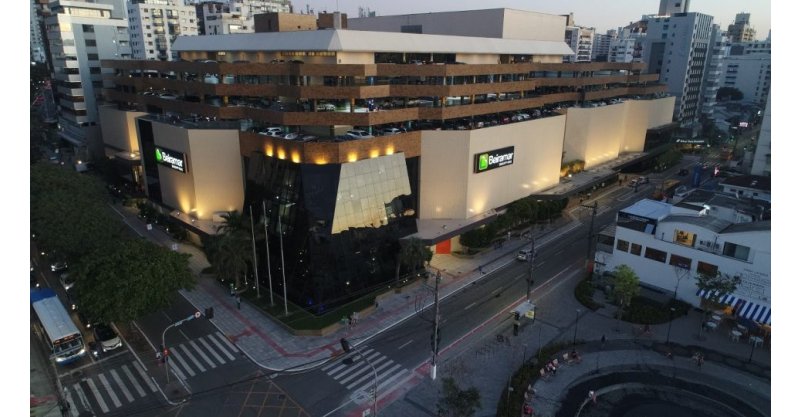 Florianópolis / Beiramar Shopping anuncia mais de 200 vagas de emprego para contratação imediata
