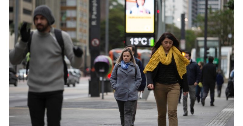 Frente fria avança pelo Brasil na próxima semana