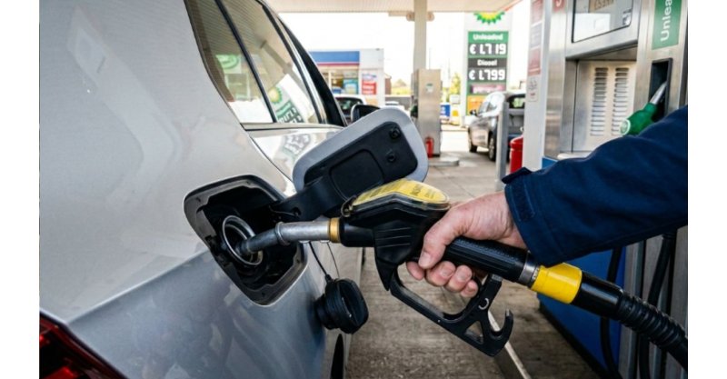 Governo anuncia corte de impostos para gasolina e etanol e ajuda financeira para o diesel no Brasil