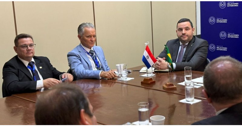 Governo do Paraguai quer utilizar portos de Santa Catarina