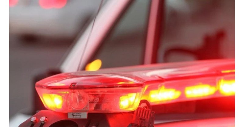 Imbituba / Dupla cerca homem, toma dinheiro à força e desaparece em bairro do município