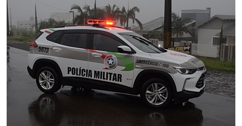 Imbituba / Homem é detido com carregador de pistola e 17 munições intactas em sua residência