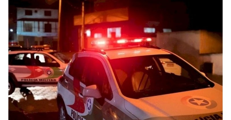 Imbituba / Homem é encontrado morto após uso de drogas com amiga em residência/polícia investiga circunstâncias do óbito