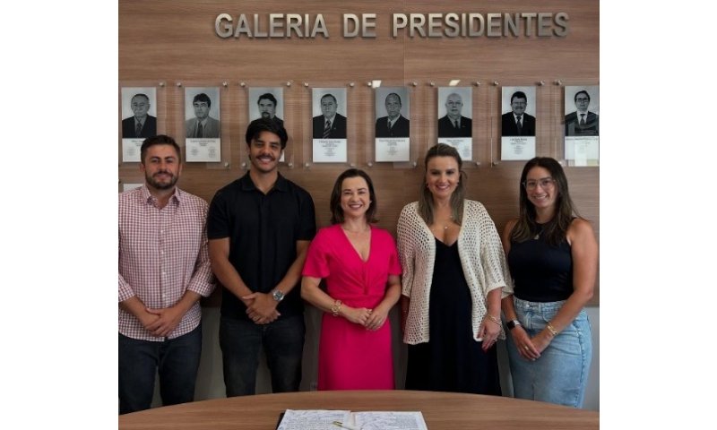 Imbituba / Novo presidente/OAB/SC/Juliano Mandelli dará posse/nova diretoria/Subseção/que será liderada/Karina Martins/Pedro Monteiro