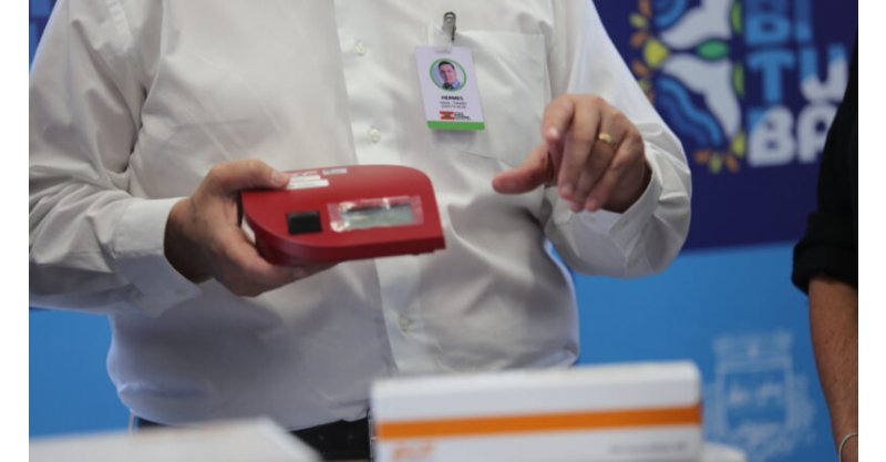 Imbituba recebe novos equipamentos para teste rápido da dengue