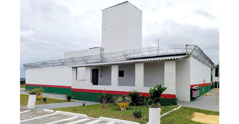 IMBITUBA / Tumulto durante revista mobiliza segurança/Presídio Regional da cidade/termina com internos atendidos no hospital