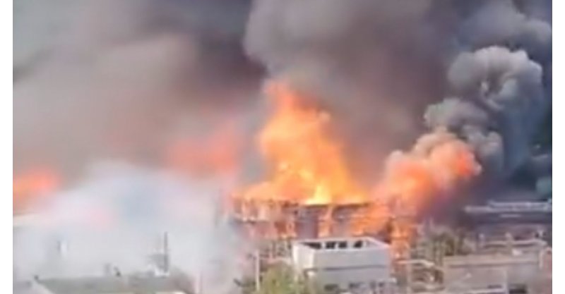 Incêndio nos Estúdios Globo destrói cenário de novela no Rio de Janeiro