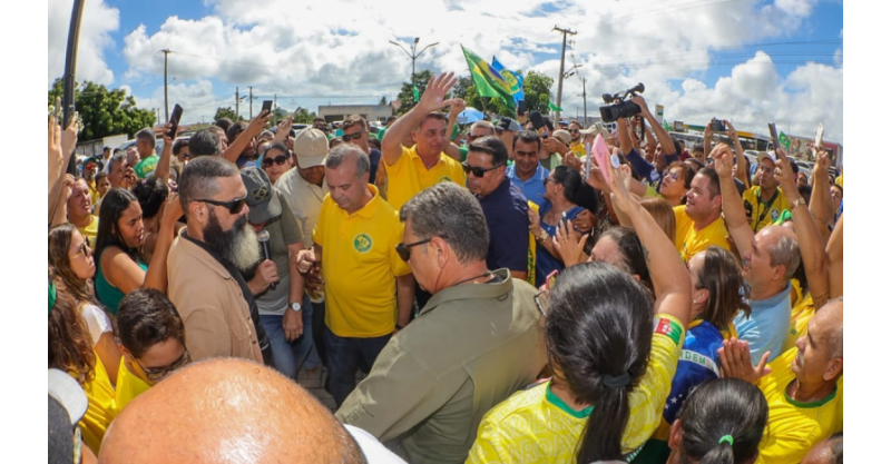 Jair Bolsonaro passa mal e vai para hospital no Rio Grande do Norte