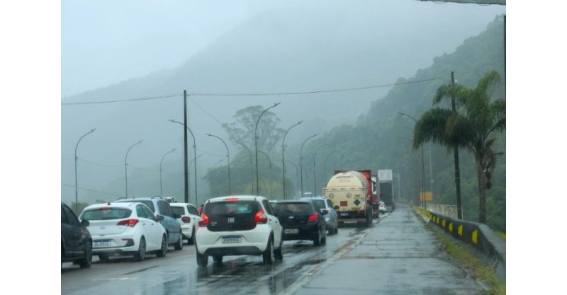 Jorginho quer negociar obra do Morro dos Cavalos, mas avisa: ‘primeira o governo Federal paga o que me deve’