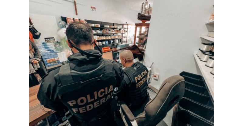 LAGUNA / Operação conjunta da PF e FBI prende homem de 30 anos por crimes sexuais contra crianças na internet