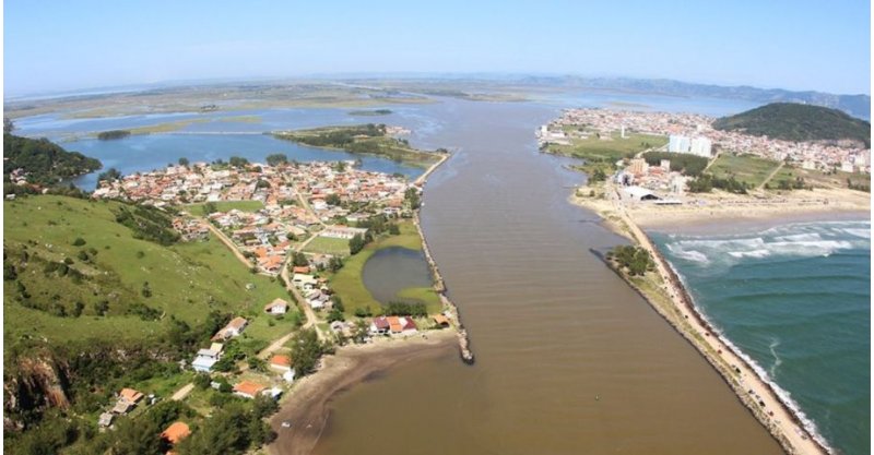 Laguna pede apoio do Porto para incluir trajeto da balsa em dragagem
