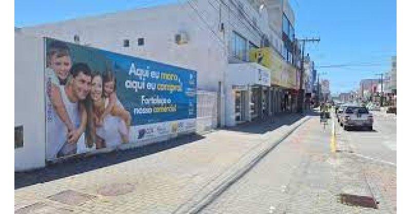Lojas do comércio de IMBITUBA funcionam em horário estendido neste sábado (17 horas)