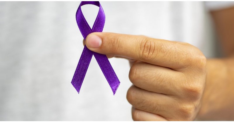 Março Roxo: campanha de conscientização sobre neoplasias em Criciúma