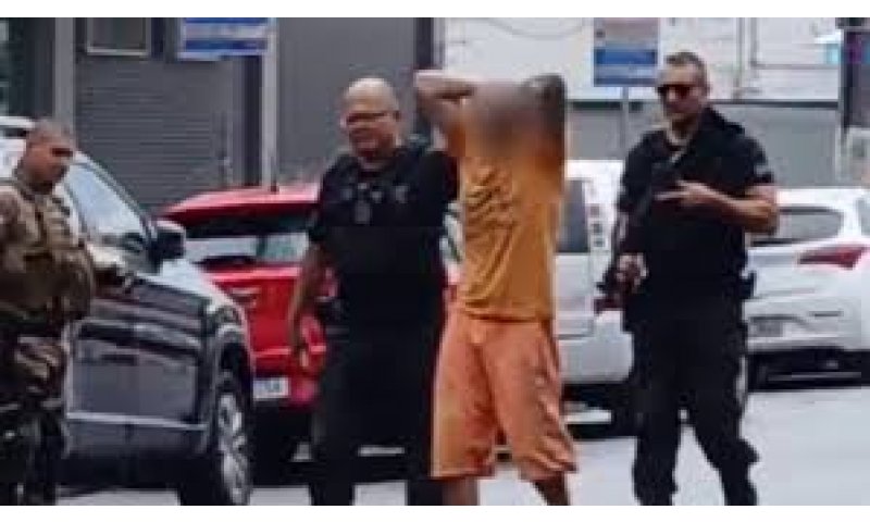 MATÉRIA  ATUALIZADA /  Agente é feito refém por presos na Penitenciária Masculina de Itajaí por 8 horas
