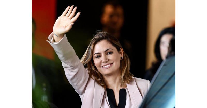 Michelle lidera disputa ao Senado no DF, aponta Real Time Big Data