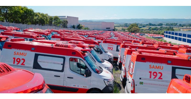 Ministério da Saúde entrega 13 ambulâncias para renovar a frota em Santa Catarina