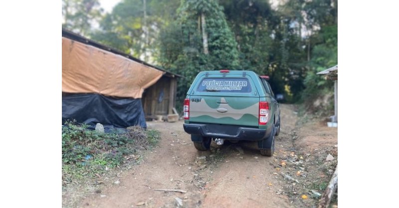 Polícia Ambiental flagra 10 pontos de extração ilegal de minerais na região