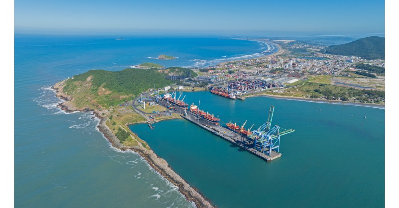 Porto de Imbituba começa 2025 com resultados positivos