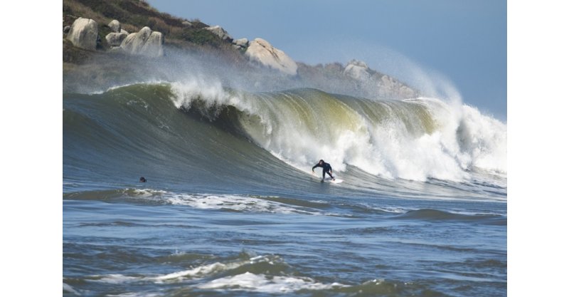 Praia da Vila recebe final do South to South Tríplice Coroa de Surf Imbitubense 2025