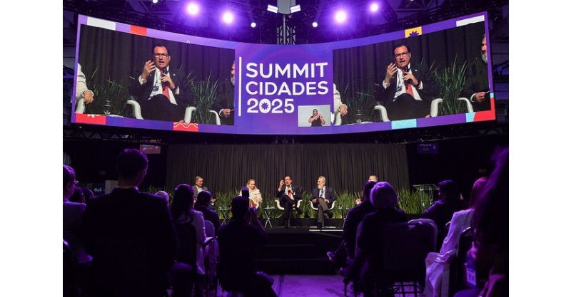 Prefeitos de SC compartilham soluções para os desafios urbanos no Summit Cidades 2025