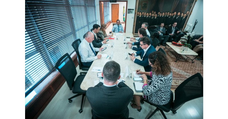 Presidente da Alesc e Bancada do Vale buscam prioridades da região