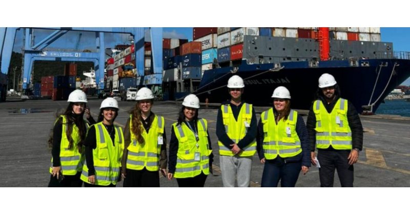 Programa Dual aproxima acadêmicos de Direito da Unisul da prática jurídica no Porto de Imbituba