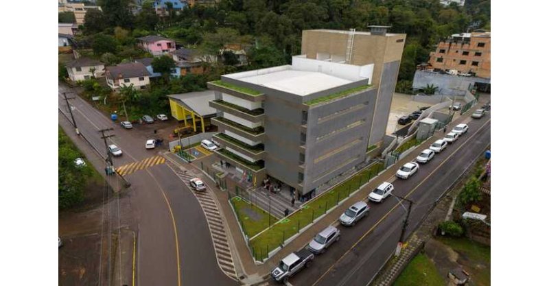 Relatório mostra que 92% dos prédios do PJSC cumprem com as regras de acesso para PCDs