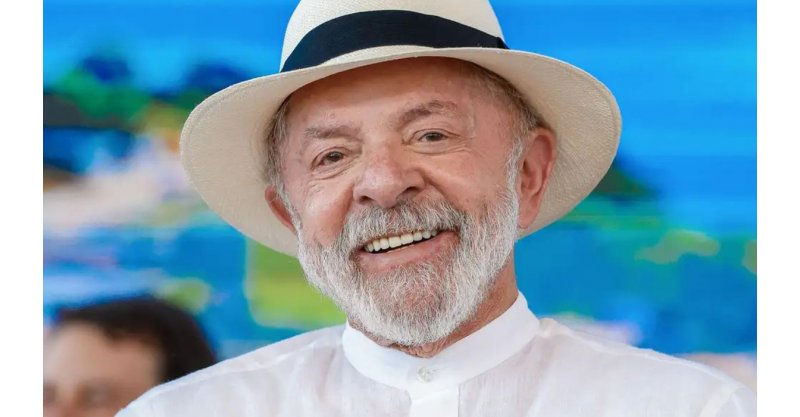 Repasse de R$ 1 milhão a escola de samba que homenageia Lula vira caso de Justiça