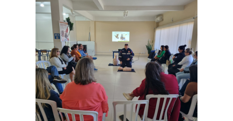 SAMU de Imbituba inicia capacitação em primeiros socorros conforme a Lei Lucas para professores da rede municipal