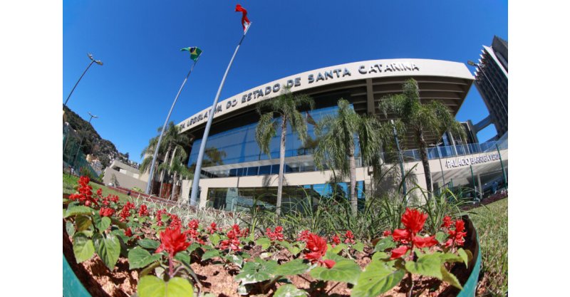 SANTA CATARINA / Doze novas leis estaduais são sancionadas