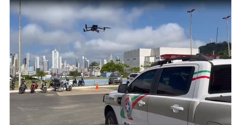 SC testa drones com reconhecimento facial em eventos públicos