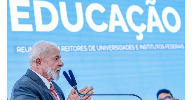 Sem vetos, Lula sanciona lei que pode retirar até R$ 16,6 bilhões da saúde e educação em 2027